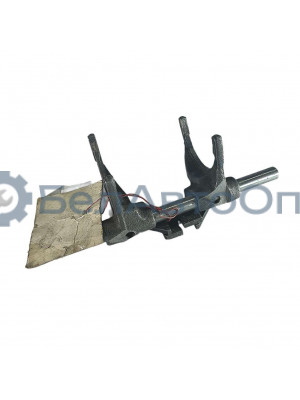 р/к механизма перекл пер м-412 ось вилки в сб