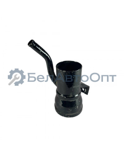 труба бензобака налив 3110