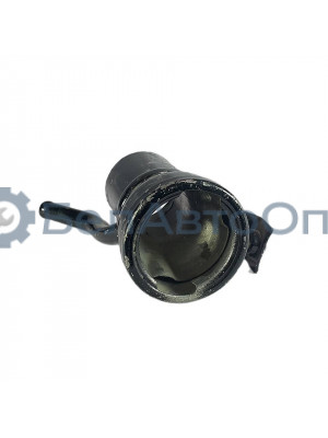 труба бензобака налив 3110