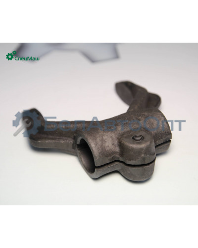 Вилка выключения сцепления МАЗ СПЕЦМАШ 236-1601203-Б2