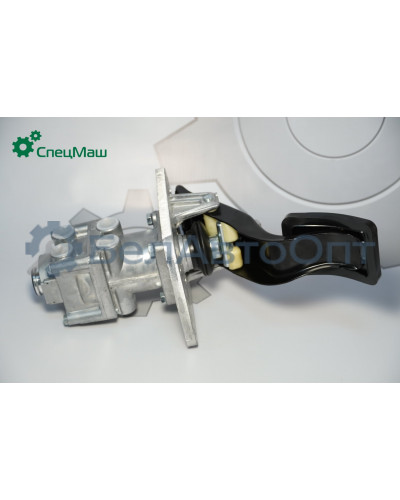 Кран тормозной МАЗ, ЗИЛ СПЕЦМАШ 64221-3514108-010