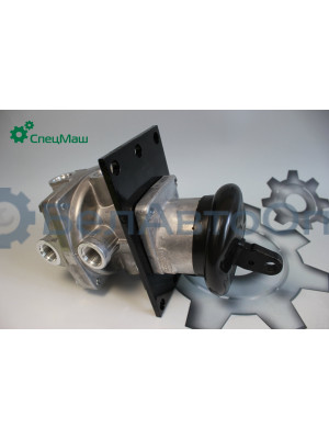 Кран тормозной МЗКТ, МАЗ КамАЗ, ЗИЛ, ГАЗ СПЕЦМАШ 100-3514008