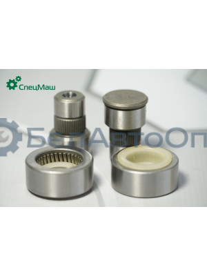 Обойма с осью МАЗ СПЕЦМАШ 201-1722078-77