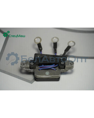 Регулятор напряжения КамАЗ СПЕЦМАШ 7312.3702